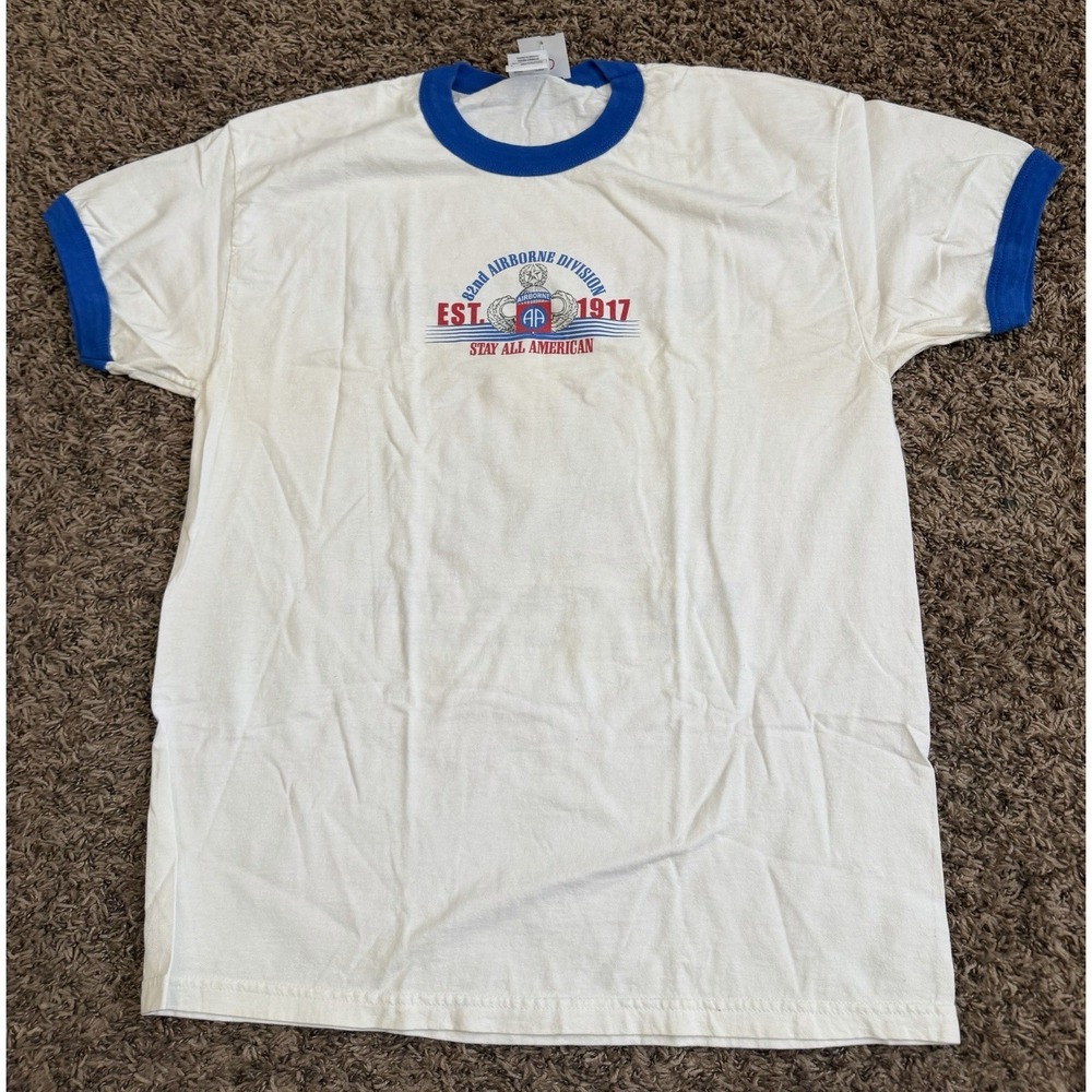 Vintage 82nd Airborne Division T Shirt White Crewneck Short Sleeve Size Large